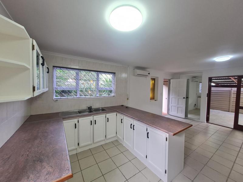 2 Bedroom Property for Sale in Admirals Park Western Cape